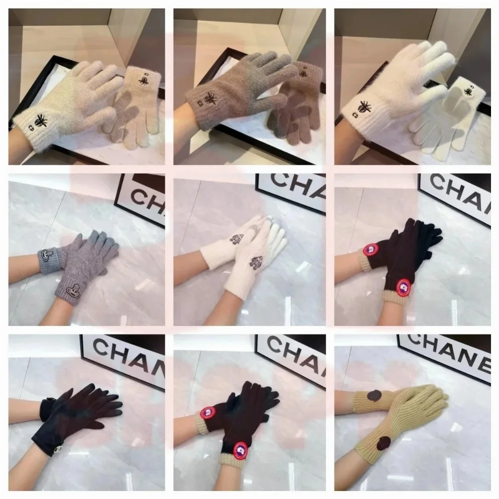 Chanel Interlocking CC Patch Gloves