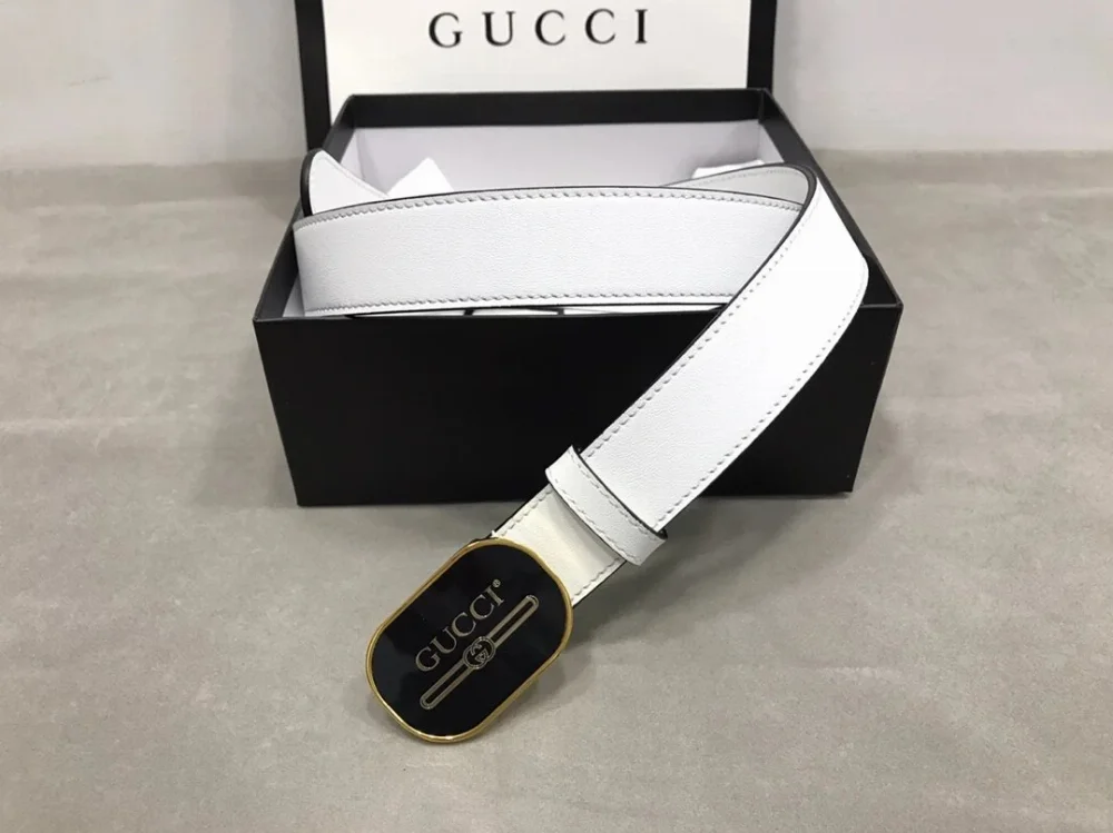 Gucci Oval Logo Buckle Belt