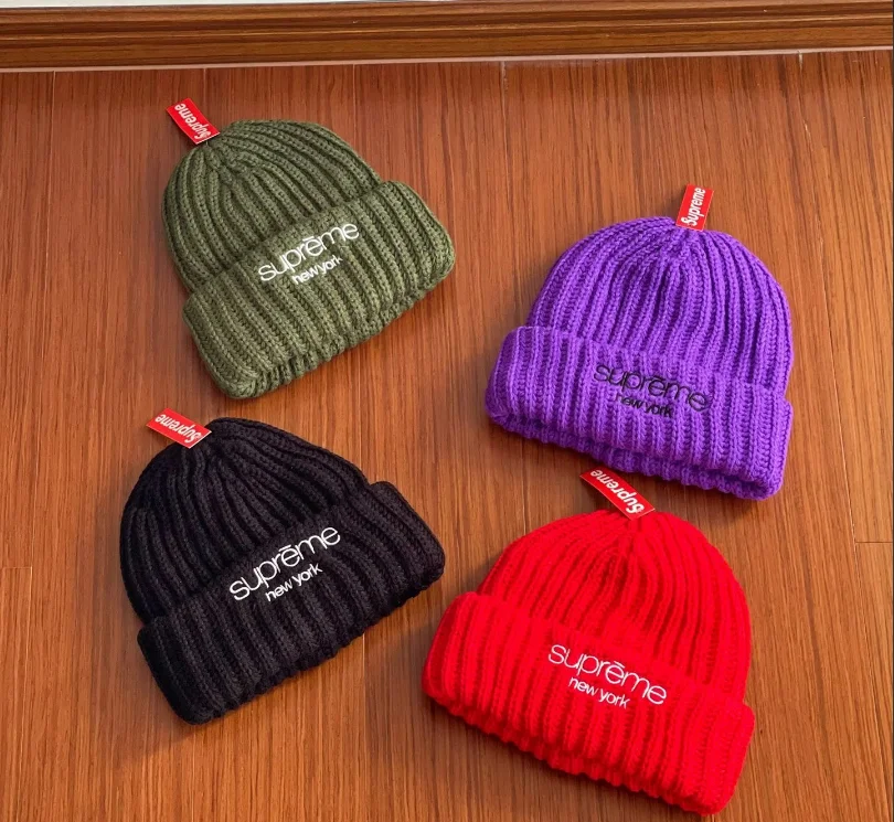Supreme Ribbed Knit Beanie