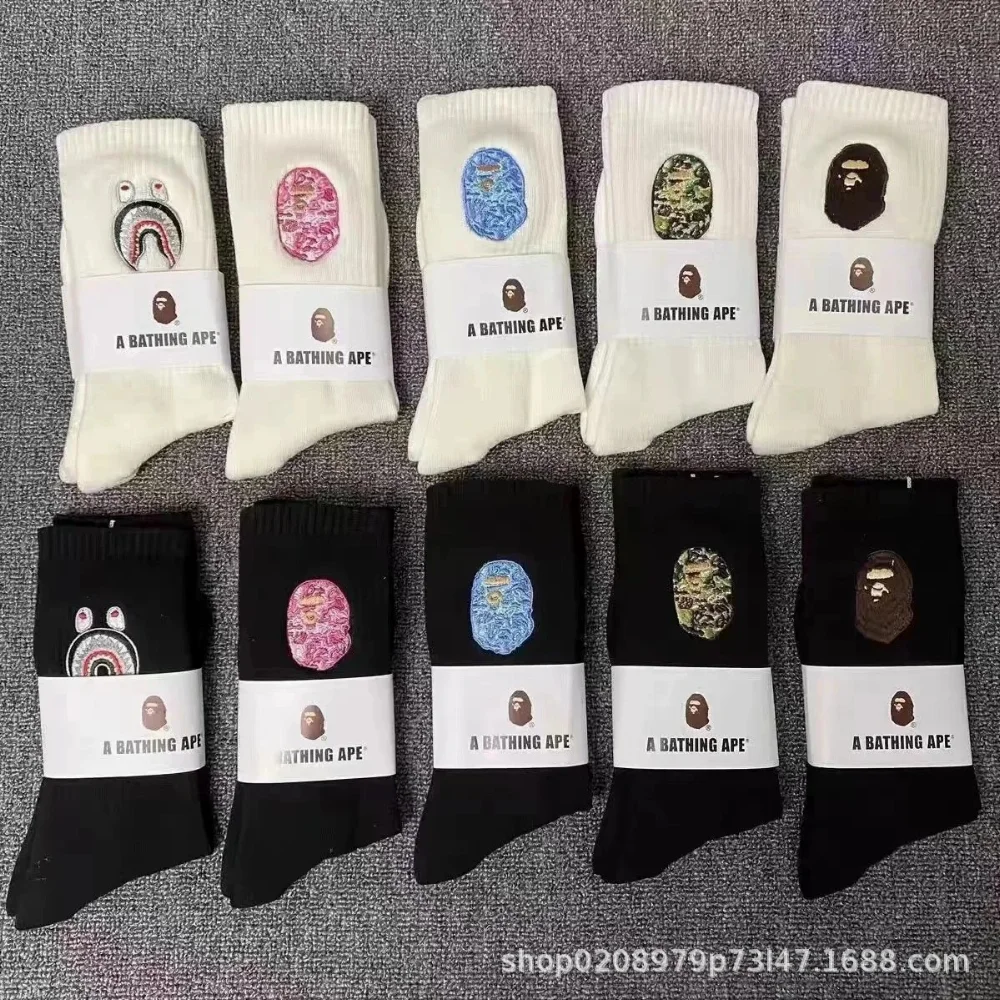 A BATHING APE Embroidered Ape Head Socks