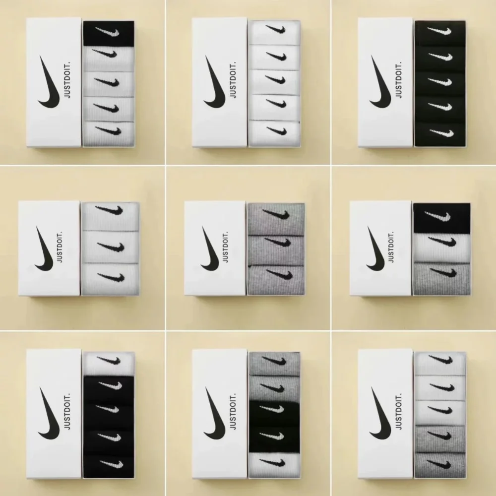Nike Swoosh Logo Crew Socks