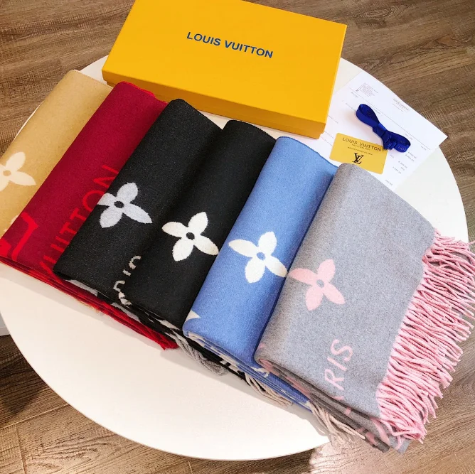 Louis Vuitton Monogram Flower Scarf