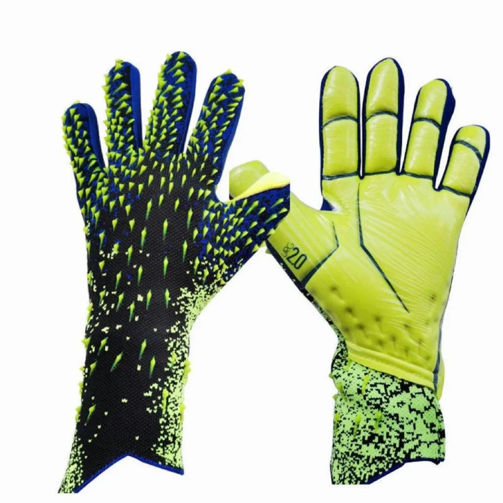 Knitted gradient fabric goalkeeper gloves with spike texture and contrasting trim