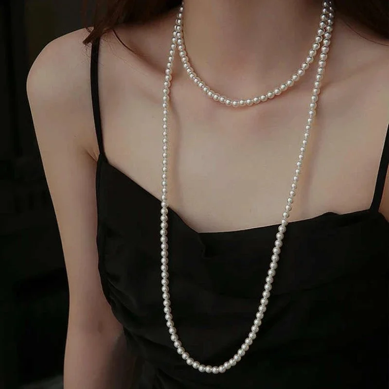 Double-layer pearl strand necklace with magnetic clasp