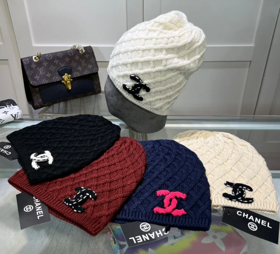 Chanel CC Logo Knit Beanie