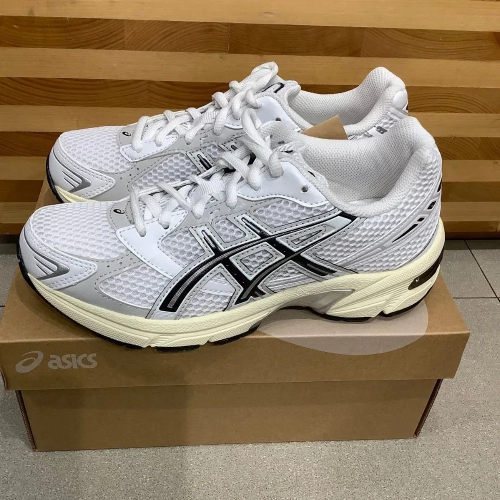 Asics Gel-Cumulus Running Shoes