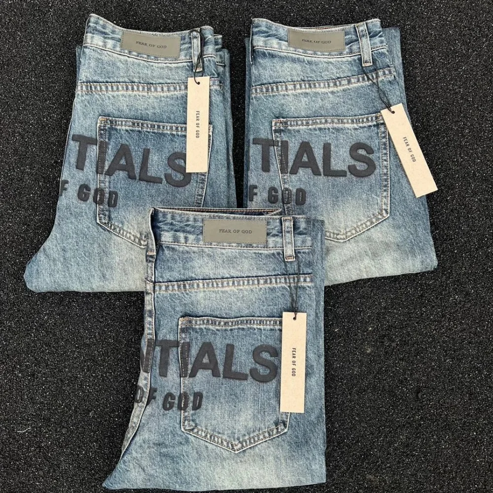 Fear of God Essentials Logo Print Jeans