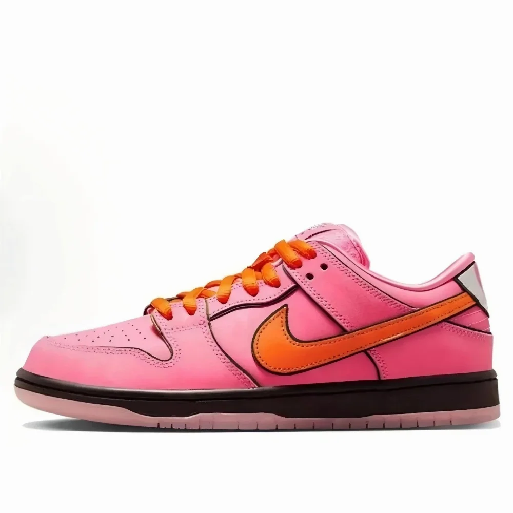 Nike Dunk Low Sneakers