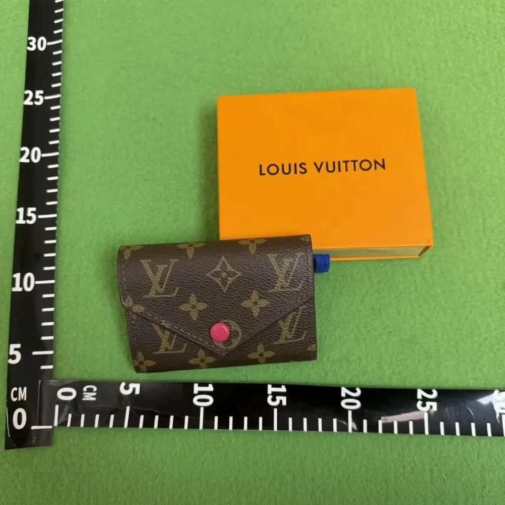 Louis Vuitton Monogram Canvas Card Holder