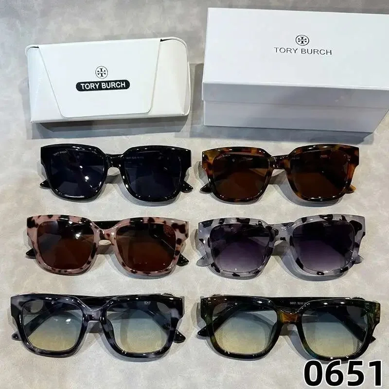 Tory Burch Rectangular acetate sunglasses with tortoiseshell and gradient lenses