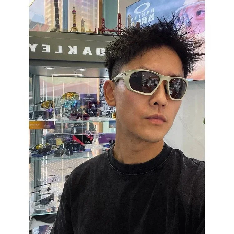 Oakley Lateralis Sunglasses