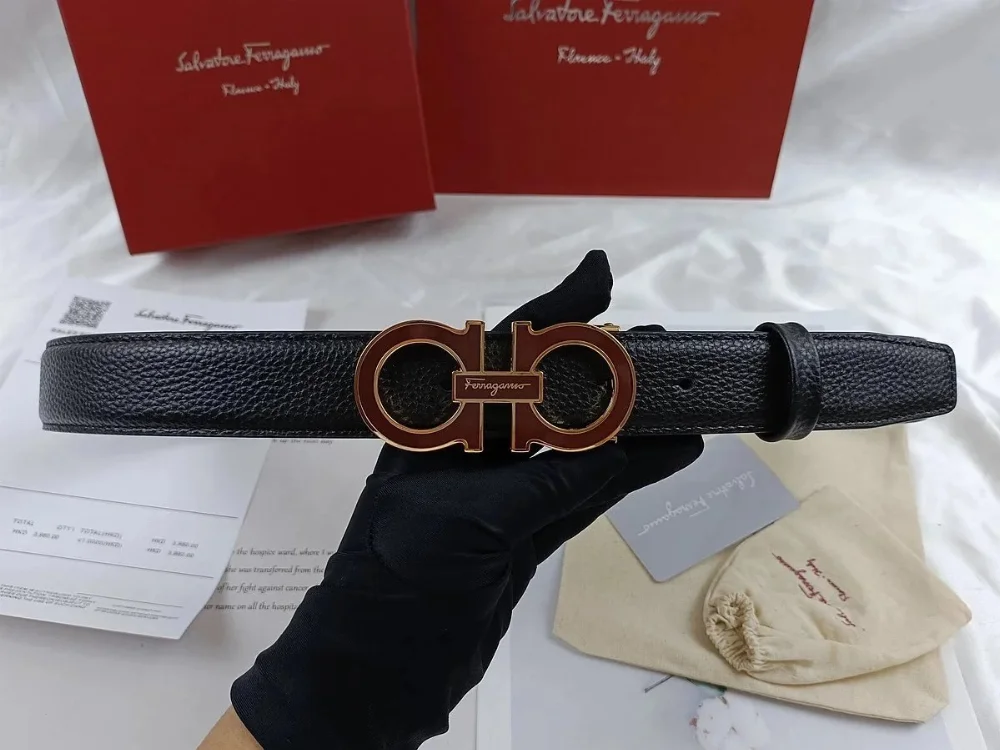 Salvatore Ferragamo Gancini Buckle Leather Belt