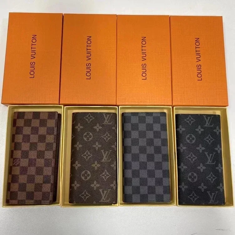Catalog reference for LOUIS VUITTON wallet · PB220