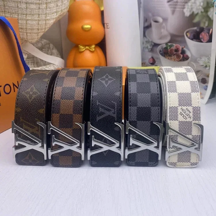 Catalog reference for LOUIS VUITTON belt · PB221
