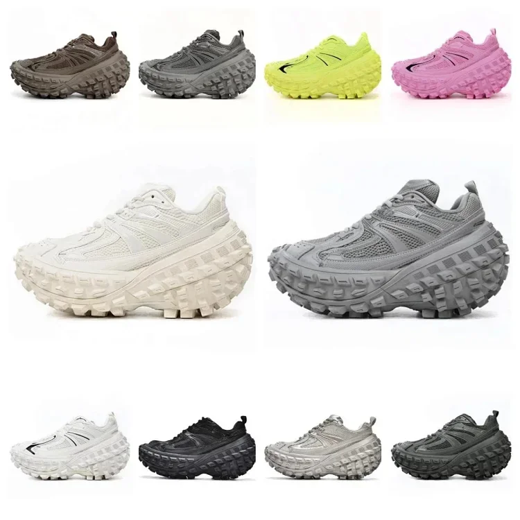 Catalog reference for BALENCIAGA OK Defender · PB260